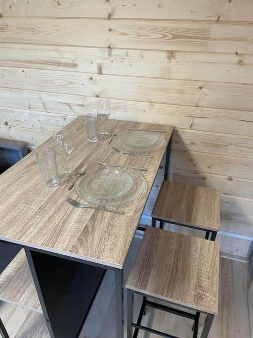 Tiny House Toute Equipee Avec Jardin Saint-Florent-sur-Cher Zewnętrze zdjęcie